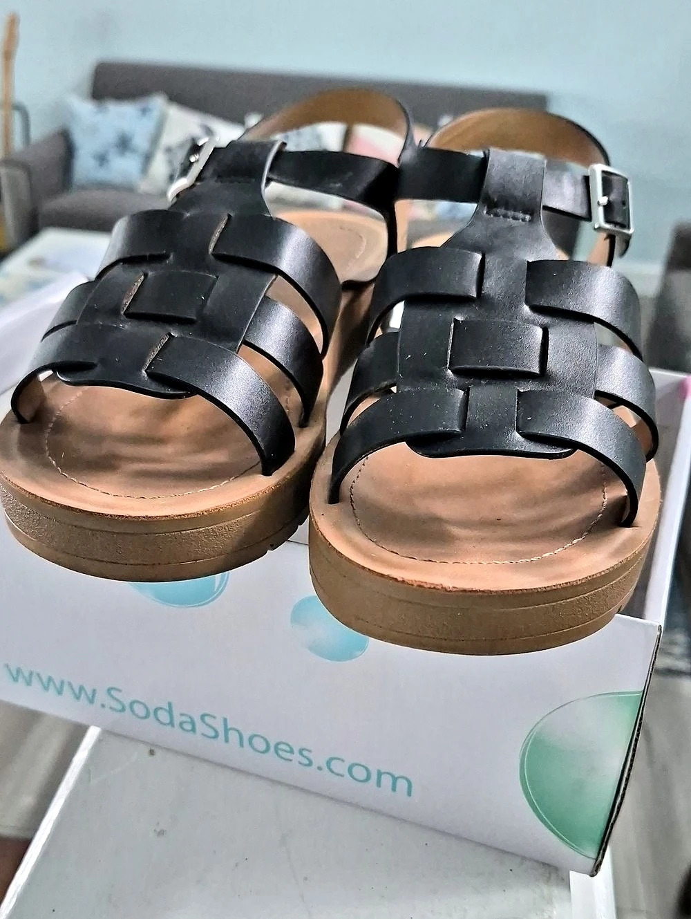 Soda Chester-S Black & Brown Strappy Sandals